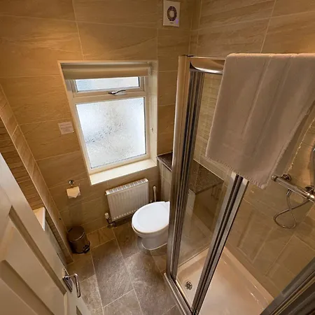 The Westbourne 게스트하우스 4*