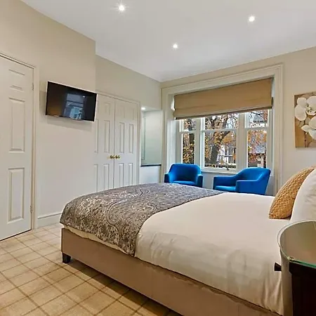 Πανσιόν The Westbourne 4*