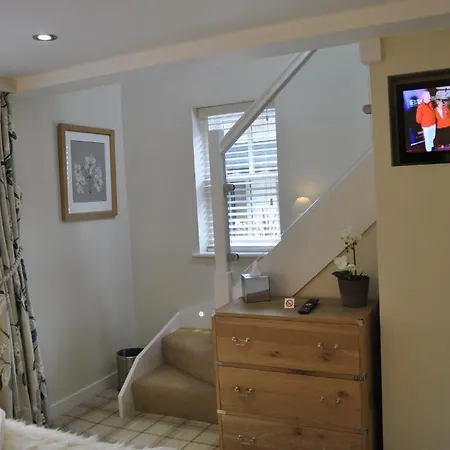 The Westbourne 보우네스온윈더미어